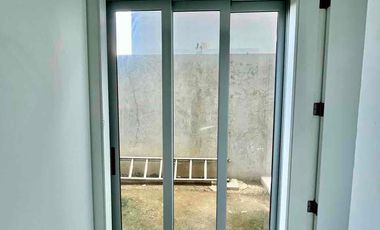Alquilo hermoso departamento de estreno,  planta baja, disponible en Agosto