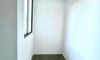 Alquilo hermoso departamento de estreno,  planta baja, disponible en Agosto