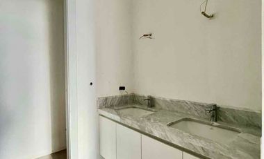 Alquilo hermoso departamento de estreno,  planta baja, disponible en Agosto