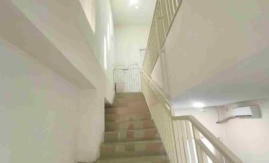 Jual Sewa Rumah Baru Tanjung duren Interior Full Furnish