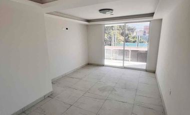 CASA  REFORMADA, CON CONSTRUCCIÓN NUEVA 5 habitaciones COL. Patrimonio