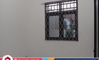 SEWA Rumah Nyaman dengan Konsep Minimalis Modern di Area Metland Menteng