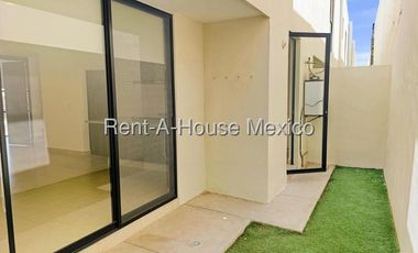 Casa en Renta, Zibatá, 149 m2 | 3 sec. 3 baños, Mini Splits, | Alberca, canchas, Jardín infantil | Frente a Parque