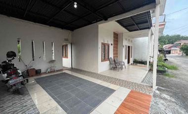Disewakan Rumah Full Furnish lokasi KM 7 depan Gramedia
