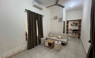 Disewakan Rumah Full Furnish lokasi KM 7 depan Gramedia