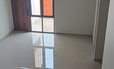 Rumah 2 LANTAI Harga 1 LANTAI hanya 10 Menit ke Alun-alun kota Cimahi Dijual