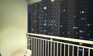 Two Serendra 1 Bedroom for Lease