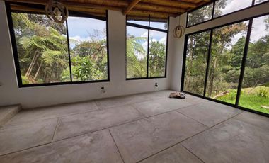 VENTA CASA CAMPESTRE EN SANTA ELENA - PARQUE ARVI