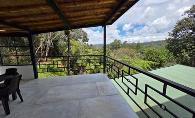 VENTA CASA CAMPESTRE EN SANTA ELENA - PARQUE ARVI