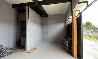 Ruko depan Pasar wates kediri Murah SHM SIAP HUNI
