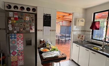 Amplia Casa en Condominio Cerrado Doña Inés Maipú  4d4b Terraza y Piscina