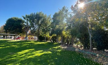 Amplia Casa en Condominio Cerrado Doña Inés Maipú  4d4b Terraza y Piscina