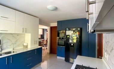 CASA CHILENA IMPECABLE EN SANTA ELENA | CERCA COLEGIO PUMAHUE | 4D + ESCRITORIO + SERVICIOS + PISCINA | UF 13.000