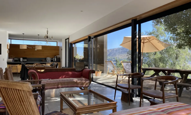 Diseño Vanguardista Casi Nueva Vista panorámica naturaleza Casa Venta Arrayán Lo Barnechea