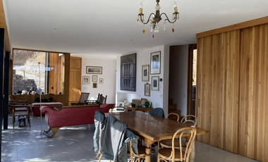 Diseño Vanguardista Casi Nueva Vista panorámica naturaleza Casa Venta Arrayán Lo Barnechea