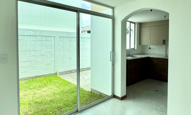 Casas en venta Latacunga Conjunto Miracruz Credito Miti-Miti