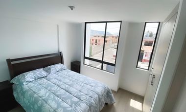 CASA VIS EN VENTA DE 76 M2 EN LA MITAD DEL MUNDO, sector BARRIO STO. DOMINGO BAJO
