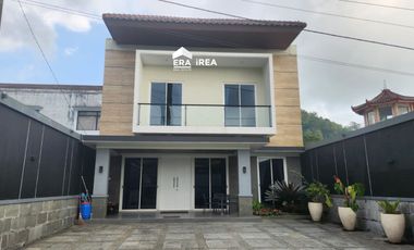 VILLA DIJUAL DEKAT PASAR TAWANGMANGU