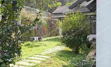 Dijual Rumah Vila Dago Giri Bandung Utara