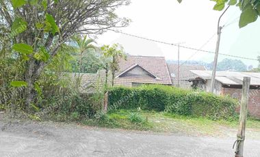 Dijual Rumah Vila Dago Giri Bandung Utara