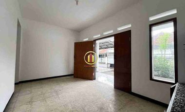 RUMAH DI SAYAP BKR BANDUNG DI BAWAH 2 MILIAR? MASIH ADA!