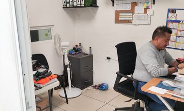 Oficinas Corporativas en Venta Cerca de Calzada Zaragoza Puebla con Estacionamiento
