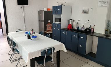 Oficinas Corporativas en Venta Cerca de Calzada Zaragoza Puebla con Estacionamiento