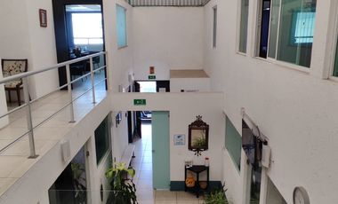 Oficinas Corporativas en Venta Cerca de Calzada Zaragoza Puebla con Estacionamiento