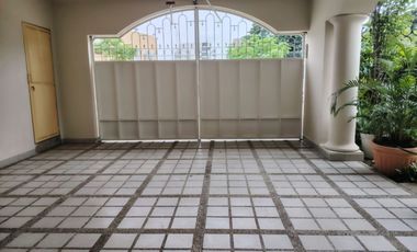 Casa de alquiler en La Puntilla, 4 dormitorios, piscina, Samborondón.