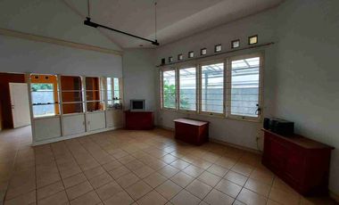 disewakan rumah dipejaten barat jakarta selatan