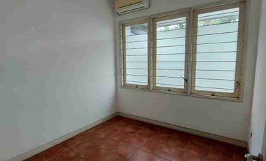 disewakan rumah dipejaten barat jakarta selatan