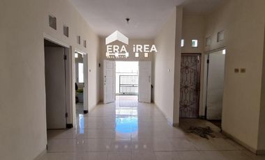 RUMAH DIJUAL DI SOLO DEKAT SUPERINDO JAJAR