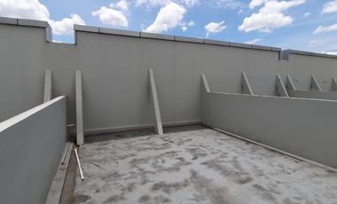 Disewakan segera ruko 3,5 lantai bagus di lokasi super strategis di Sedayucity @ Kelapa Gading,Jakarta