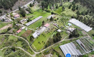 En venta terreno rural sector Villonaco bajo, a pasos de la via nueva a Catamayo