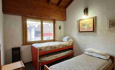 CHALET MARPLATENSE 4 DORNITORIOS