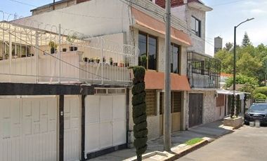 REMATE BANCARIO - CASA UBICADA EN OSA MAYOR #382
