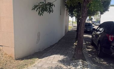 ✨🏡 Casa en Renta en Esquina – Parque Lima, Zona Azul 🏡✨