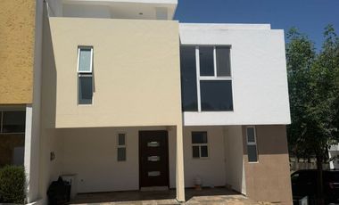 ✨🏡 Casa en Renta en Esquina – Parque Lima, Zona Azul 🏡✨