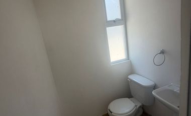 ✨🏡 Casa en Renta en Esquina – Parque Lima, Zona Azul 🏡✨
