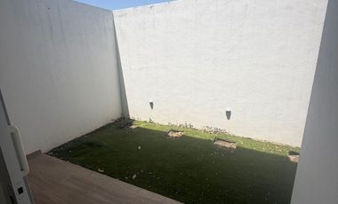✨🏡 Casa en Renta en Esquina – Parque Lima, Zona Azul 🏡✨