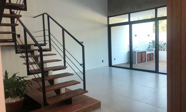 CASA EN RENTA EN BOSQUES DE BAMBU PLAYA DEL CARMEN