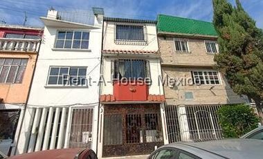Casa en Venta en Azcapotzalco, Centro de Azcapotzalco MT 26-3125.