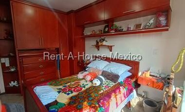 Casa en Venta en Azcapotzalco, Centro de Azcapotzalco MT 26-3125.