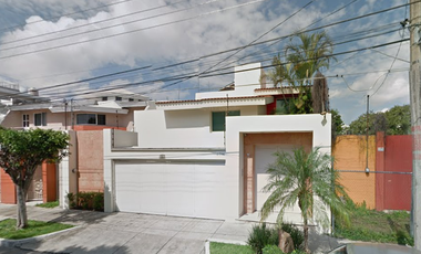 🔥 CASA EN VENTA EN AV. FARO, BOSQUES DE LA VICTORIA, GUADALAJARA, JALISCO.🔥