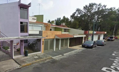 Casa en excelentes condiciones en remate bancario