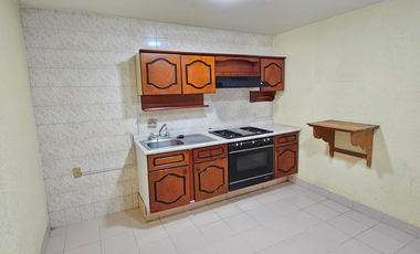 Excelente Oportunidad! Casa en Venta en Esquina Cuautla, Morelos Fracc. Volcanes. Ideal para habitar, invertir o remodelar a tu gusto