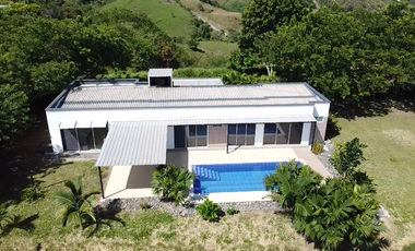 VENTA CASA CAMPESTRE EN HACIENDA CARMELITA CERRITOS -  PEREIRA
