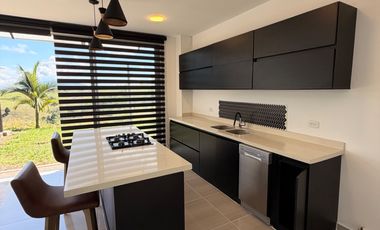 VENTA CASA CAMPESTRE EN HACIENDA CARMELITA CERRITOS -  PEREIRA