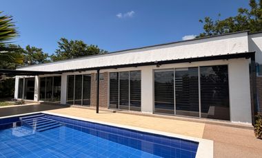 VENTA CASA CAMPESTRE EN HACIENDA CARMELITA CERRITOS -  PEREIRA