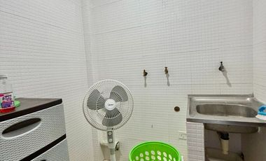 SAN LORENZO: AMOBLADO EN EDIFICIO FRENTE AL MAR CON PISCINA Y ROOFTOP